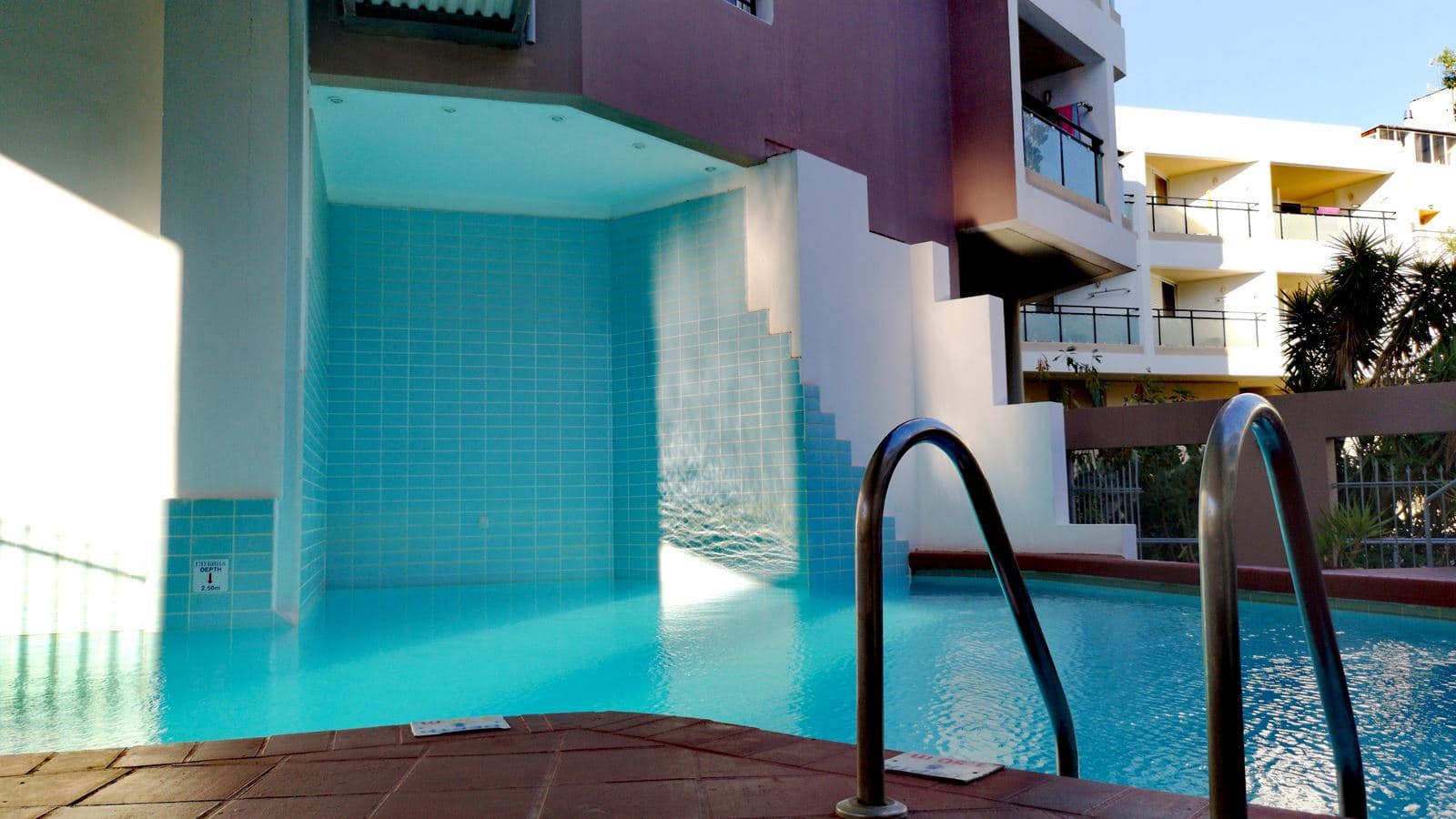 pools-outdoor-pool