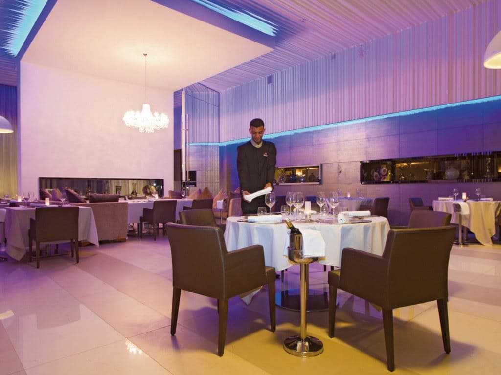 restaurants-krystal-fusion-restaurant