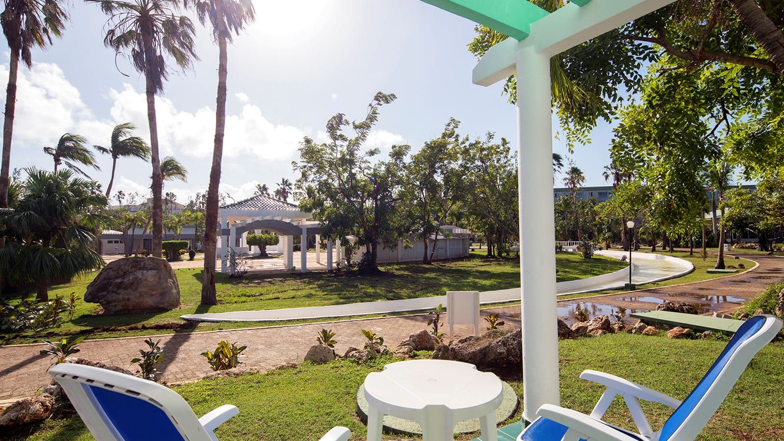 rooms-bungalows