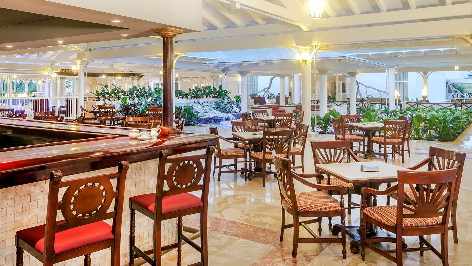 bars-jardin-del-rey