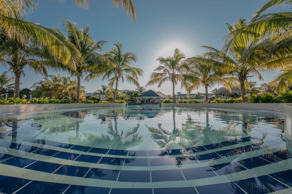 pools-outdoor-pool