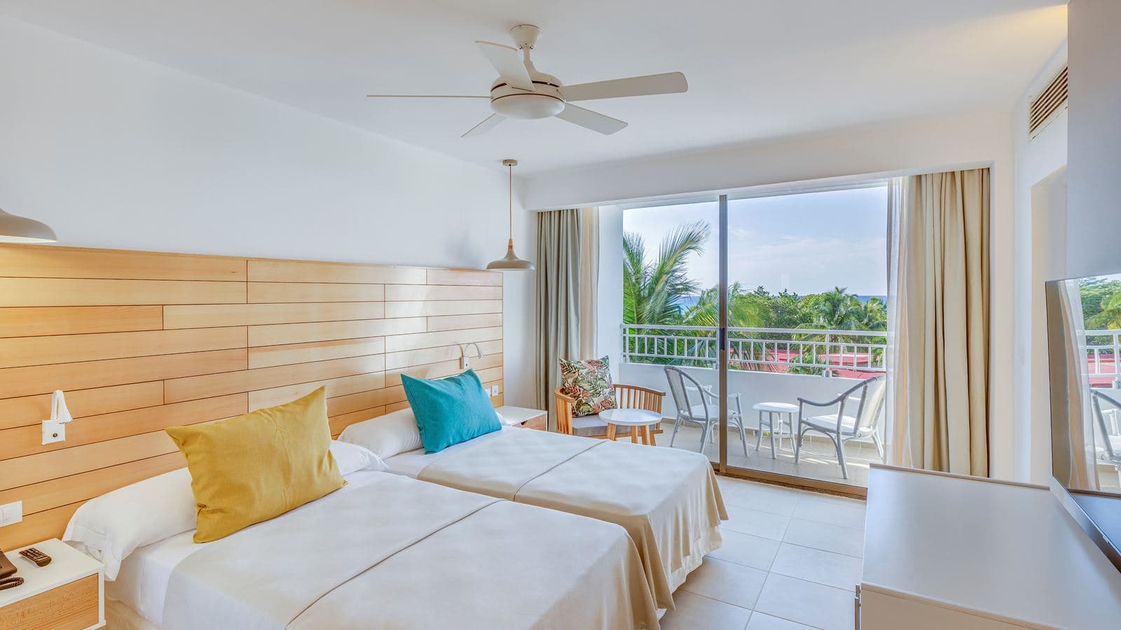 rooms-sol-room