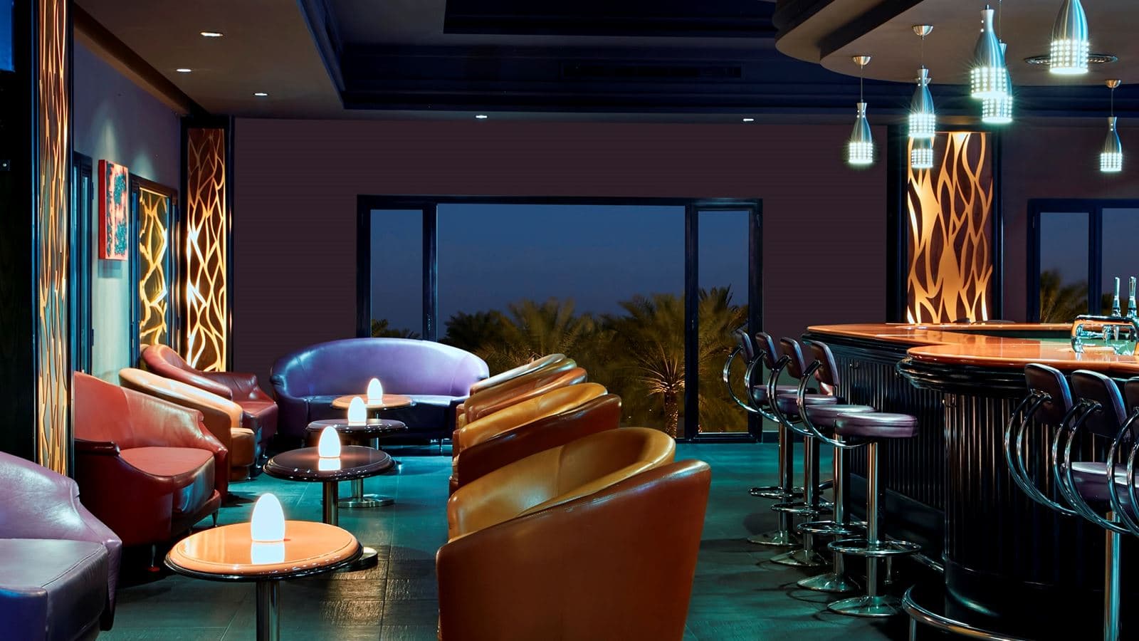 bars-lava-lounge