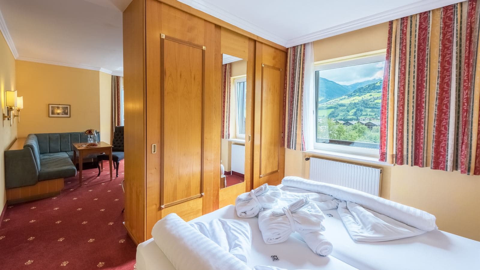 rooms-junior-suite