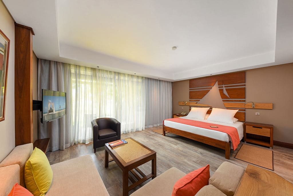 rooms-deluxe-room
