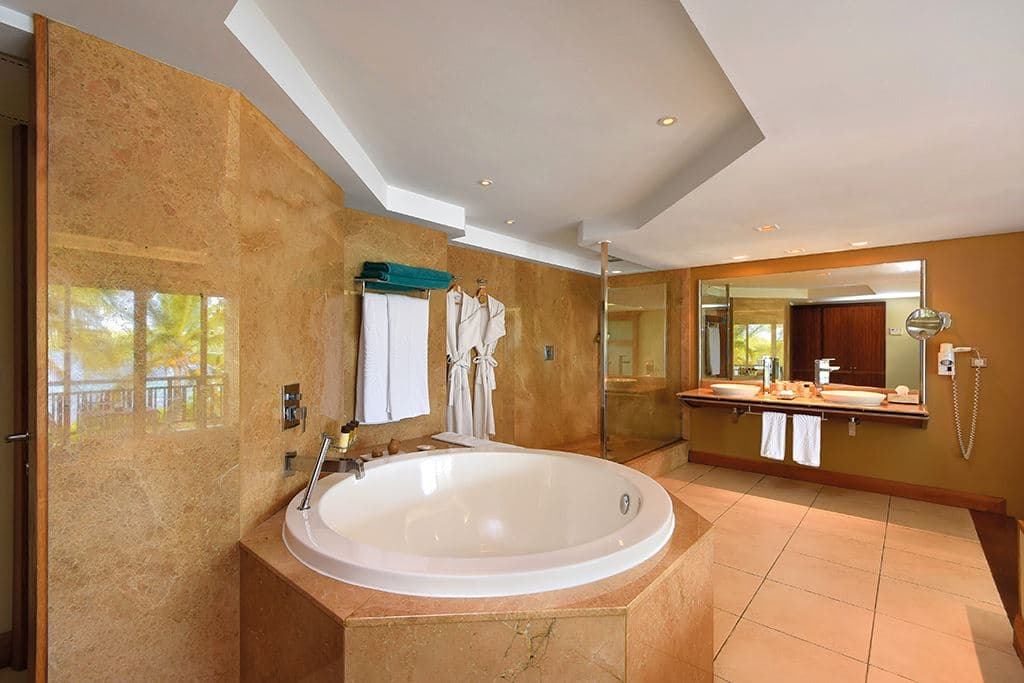 rooms-senior-suite
