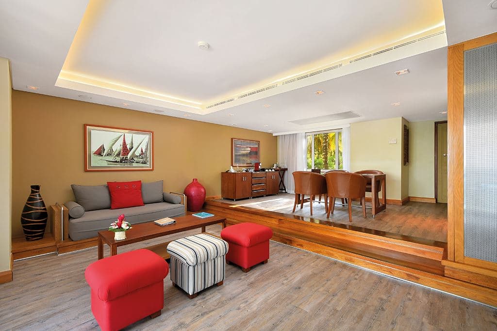 rooms-senior-suite