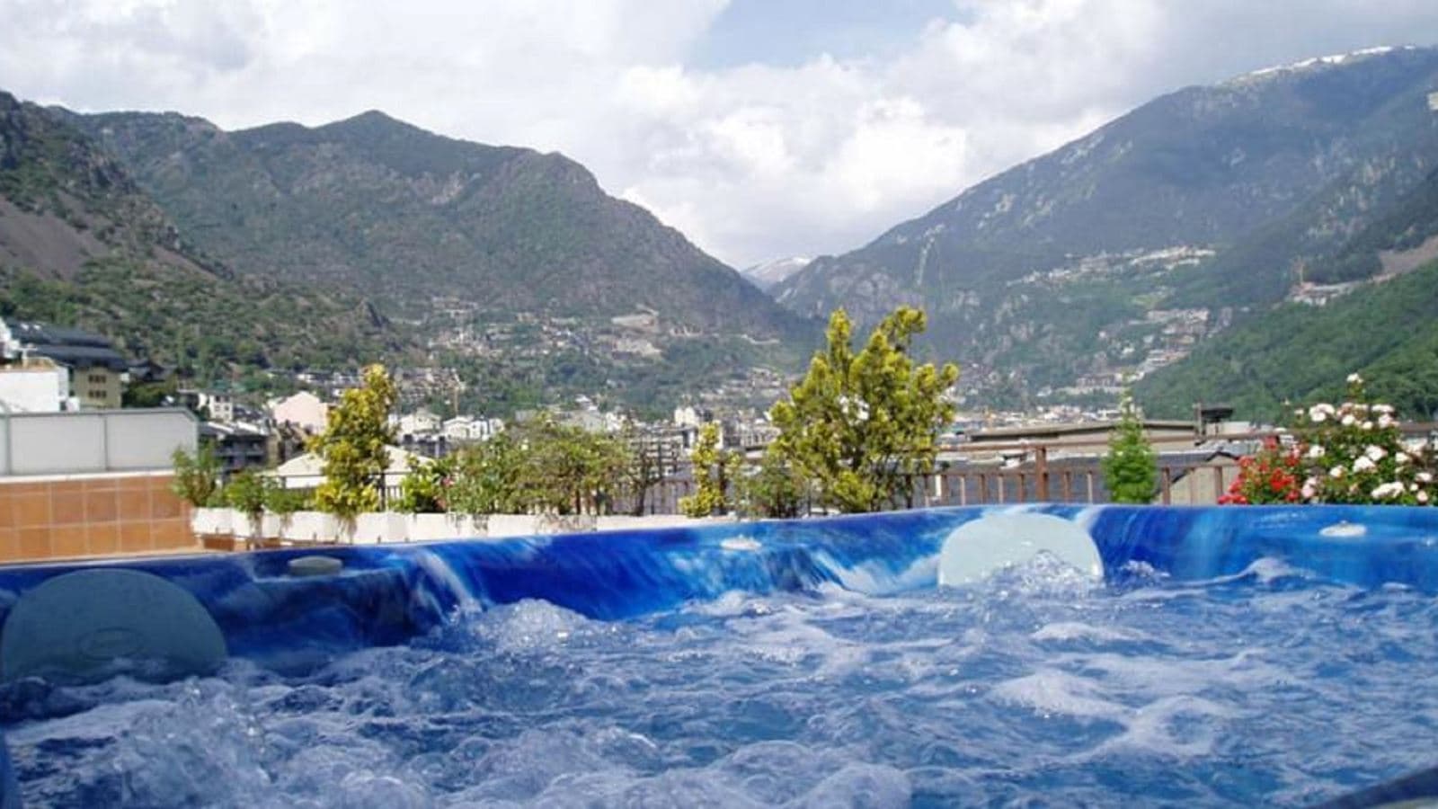 pools-pools