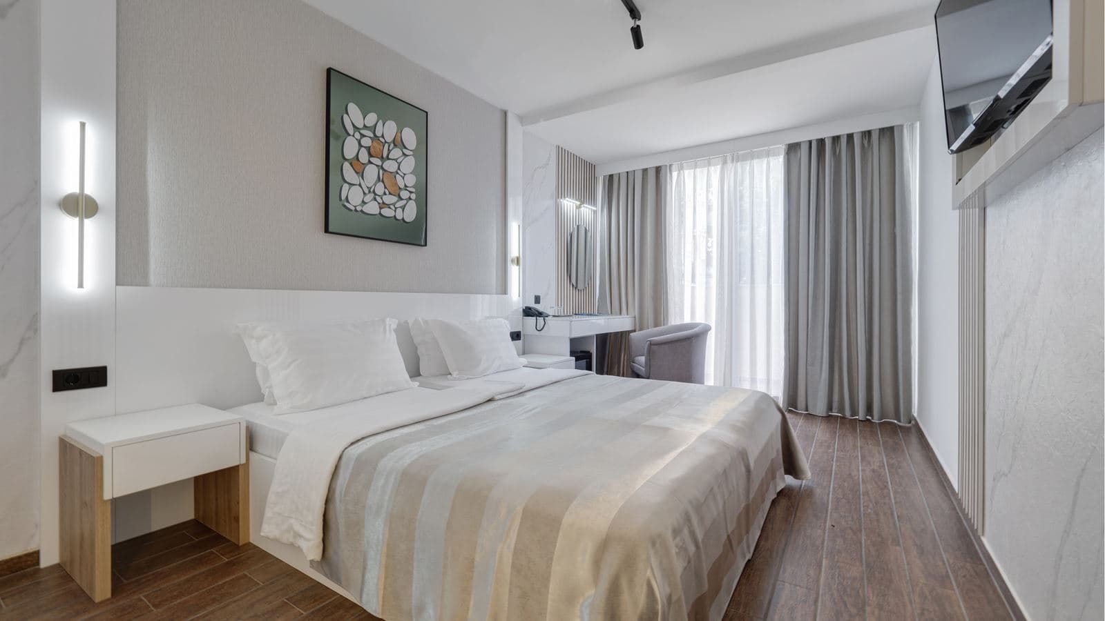 rooms-double-room-annex-in-villa-single-use