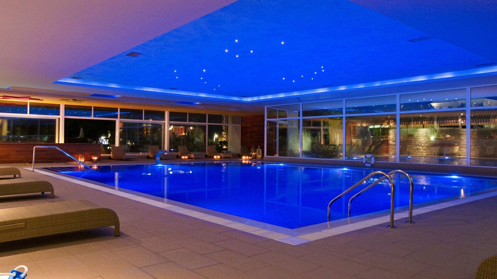 pools-indoor-pool