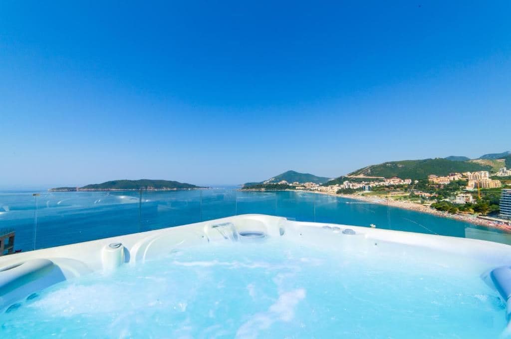 pools-pools