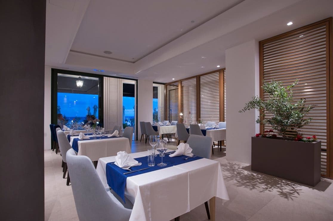 restaurants-restaurants