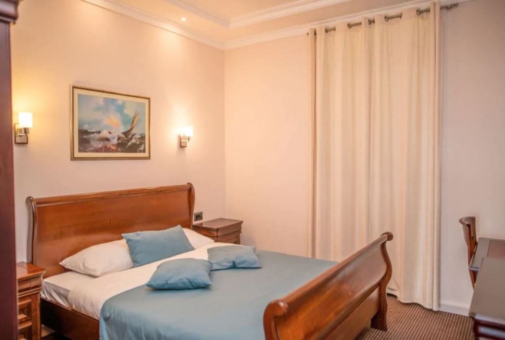 rooms-superior-suite