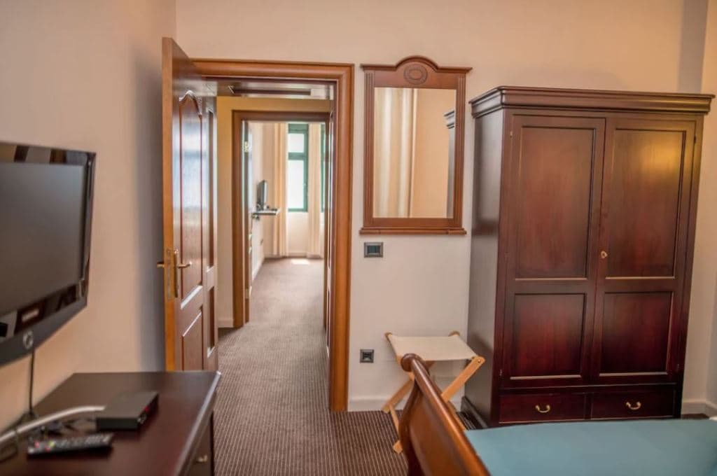 rooms-superior-suite