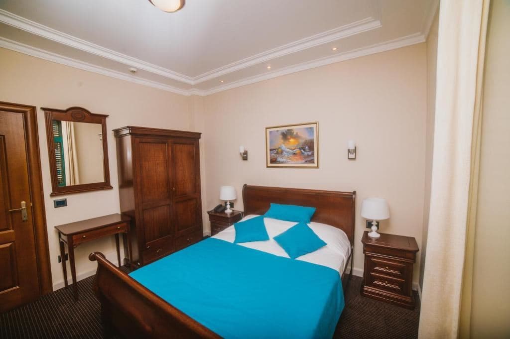 rooms-double-room