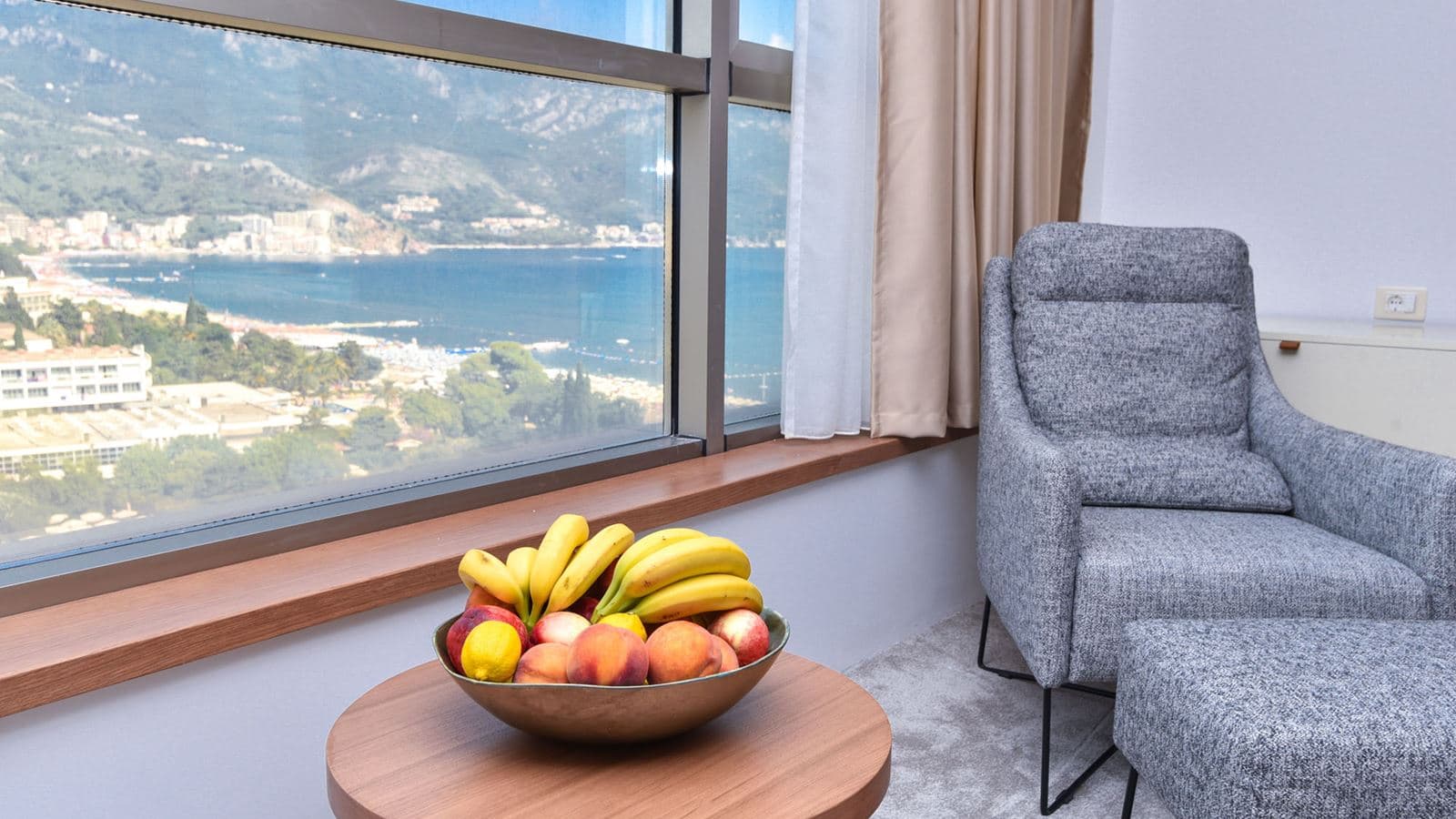 rooms-lux-suite-sea-view
