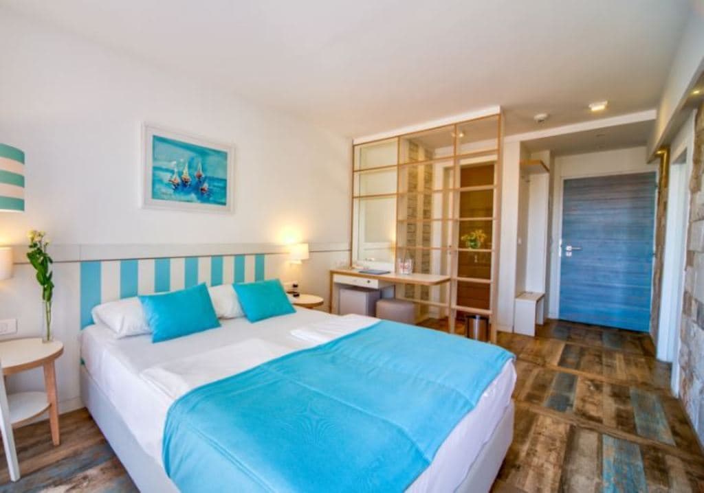 rooms-standard-room