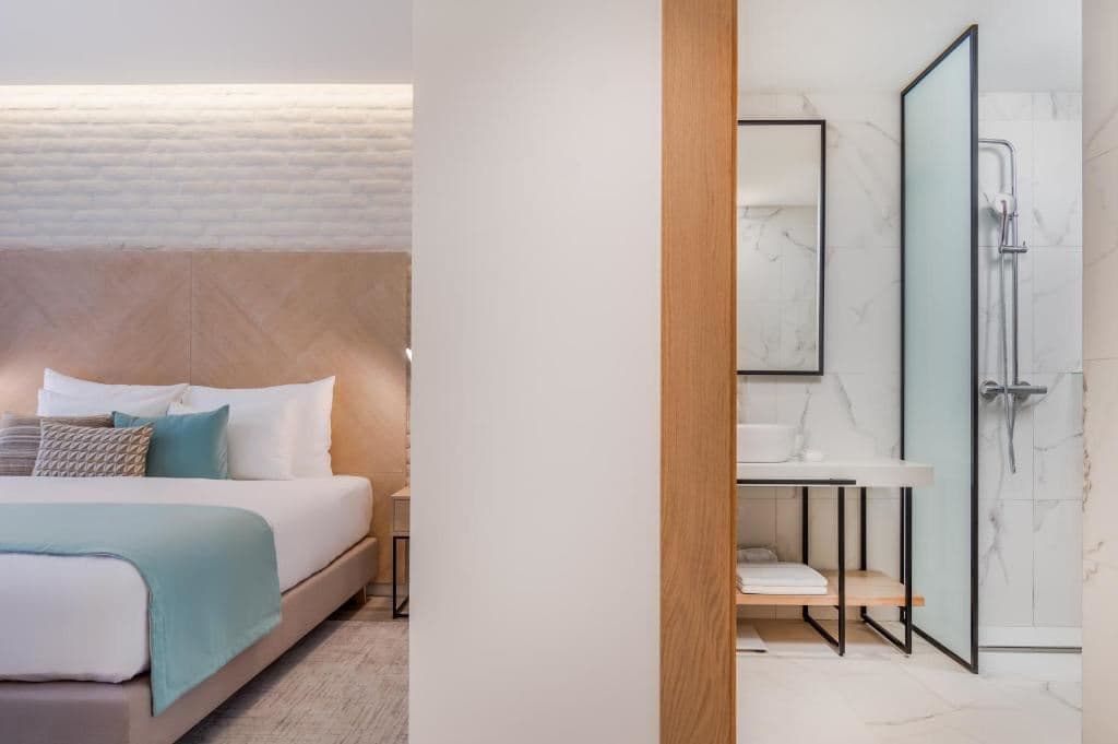 rooms-studio-with-kitchen-contemporary-building