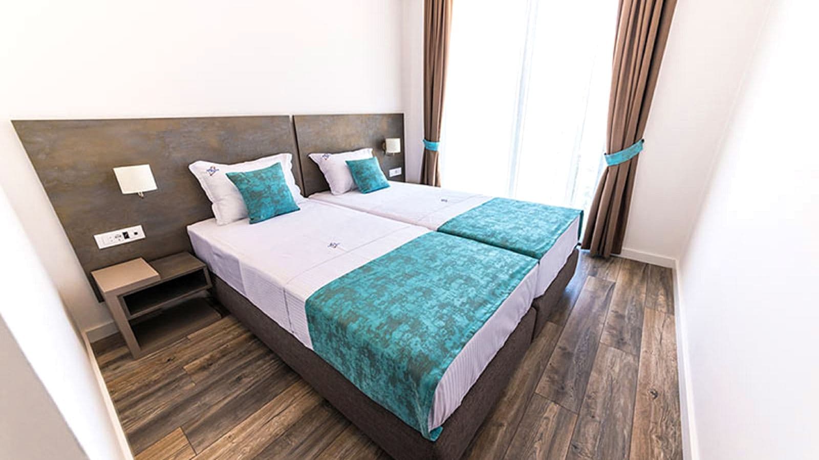 rooms-standard-room