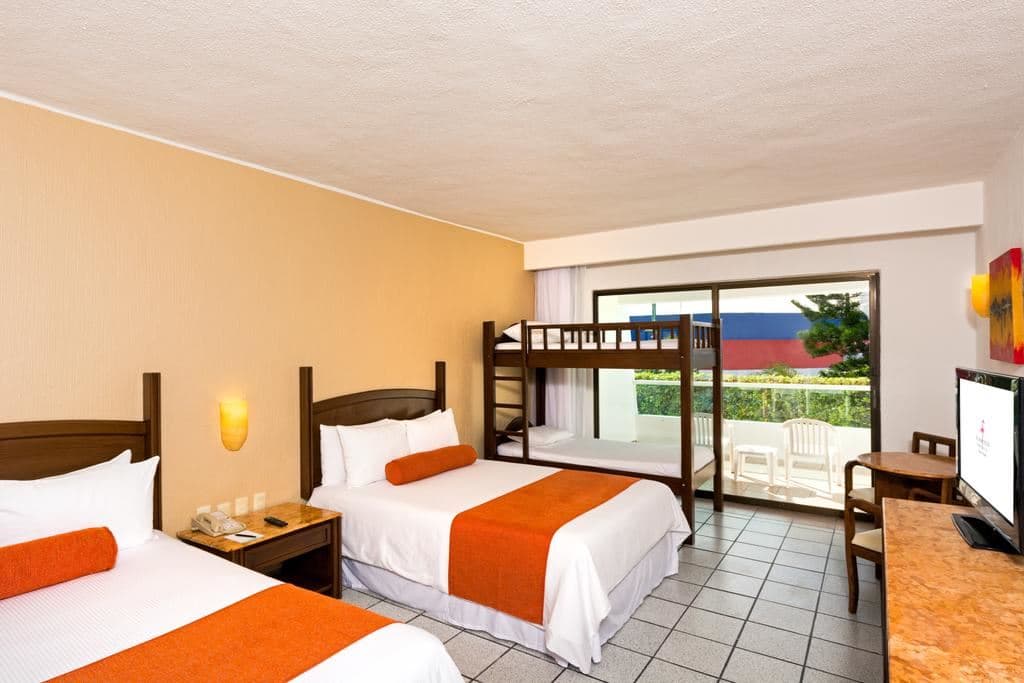 rooms-family-room