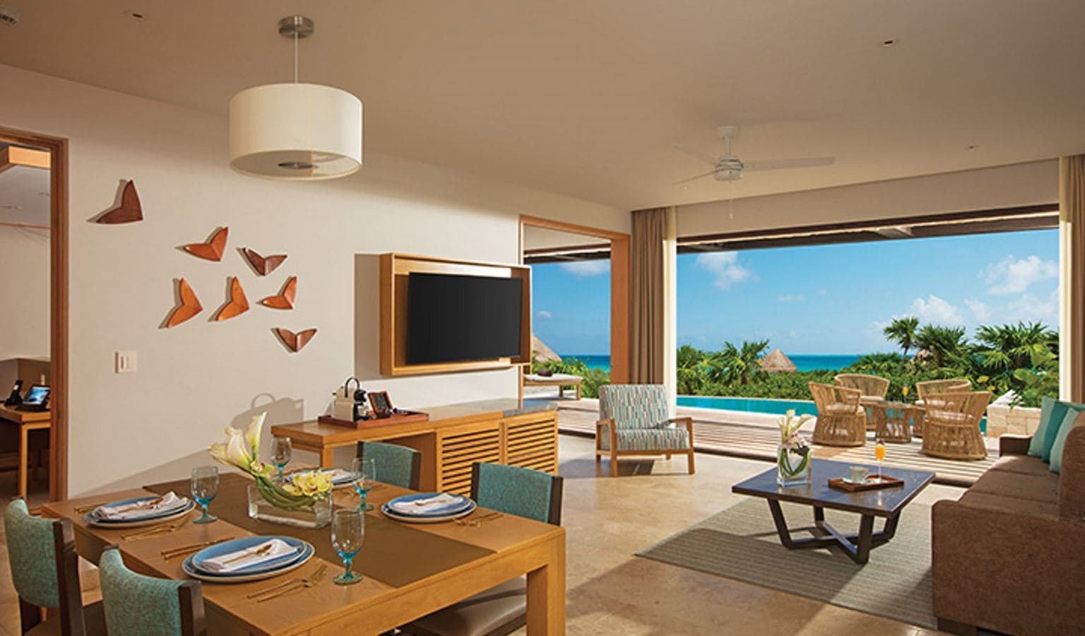 rooms-preferred-club-master-suite-ocean-front-with-private-pool-adults-only-13+