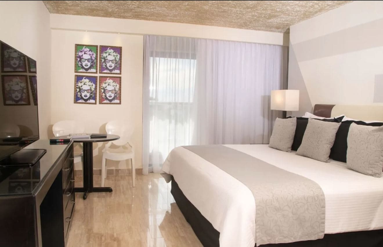 rooms-standard-room