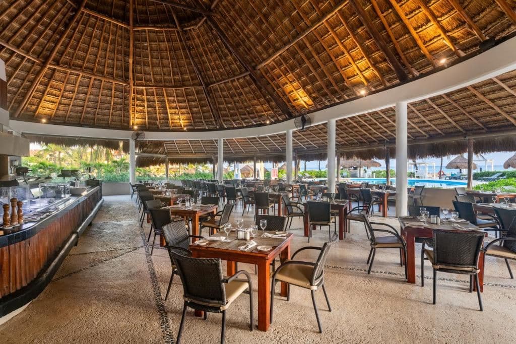 restaurants-restaurants