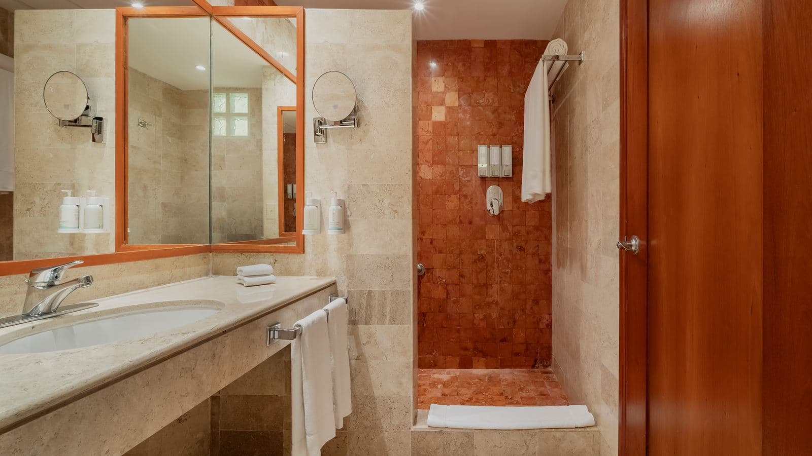 rooms-junior-suite
