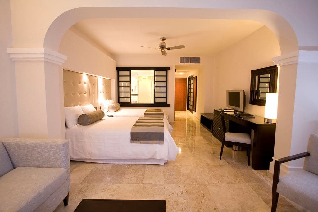 rooms-platinum-suite
