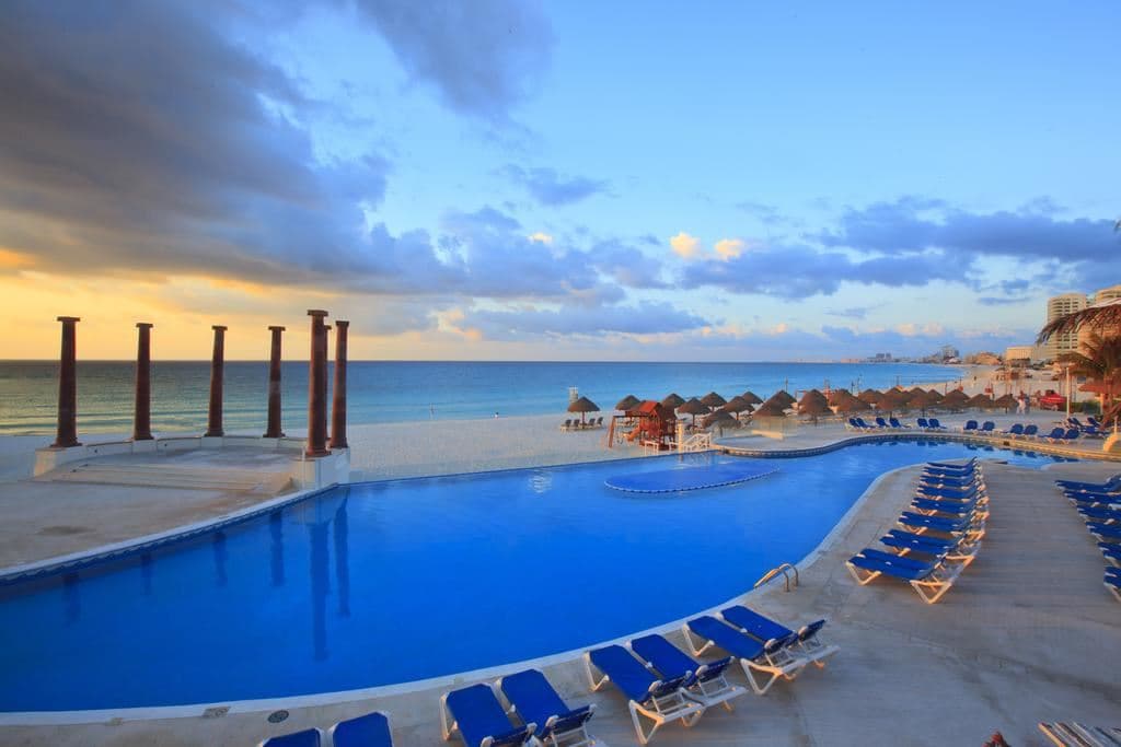 pools-outdoor-pool