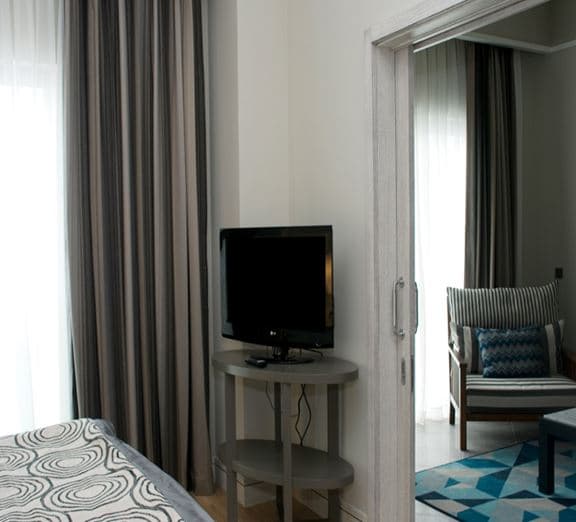Deluxe Suite Camerele