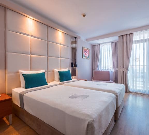 STANDARD ROOM LAND VIEW Camerele