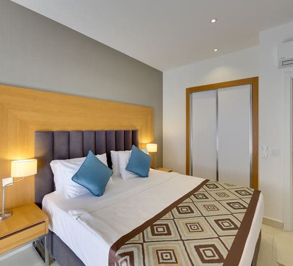 JUNIOR SUITE LANDVIEW ROOM BALCONY Camerele
