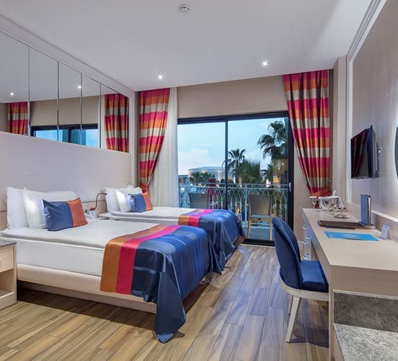 WONDERLAND STANDARD ROOM Camerele