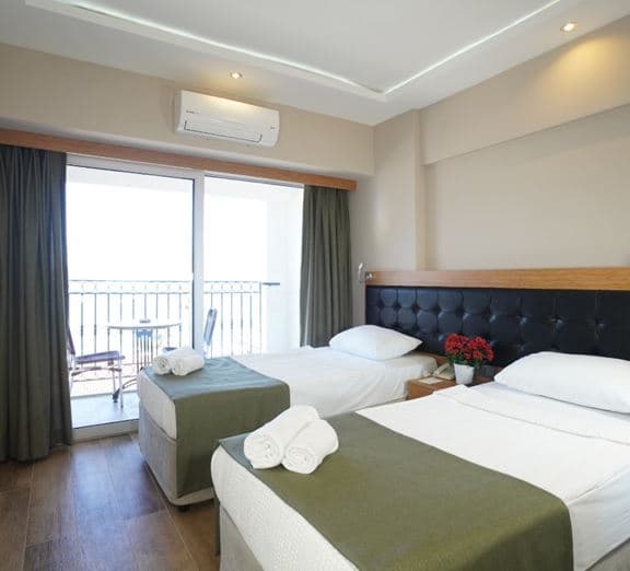 STANDARD ROOM SEA VIEW Camerele