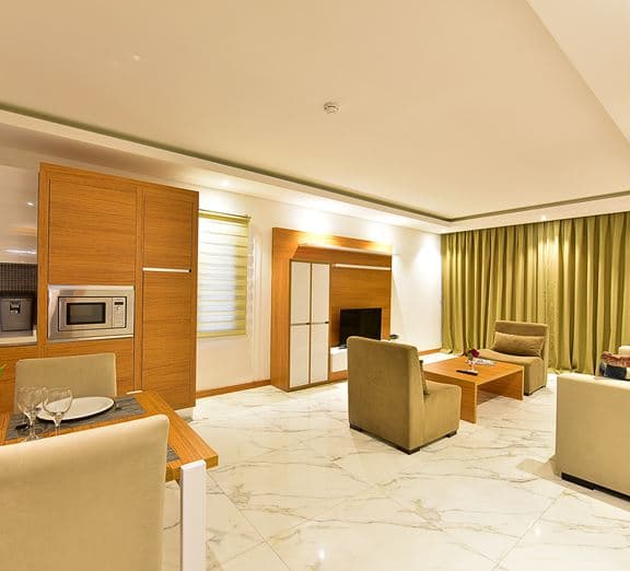 ONE BEDROOM APARTMENT-GARDEN OR POOL VIEW Camerele