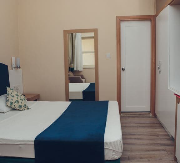 ECONOMY ROOM Camerele