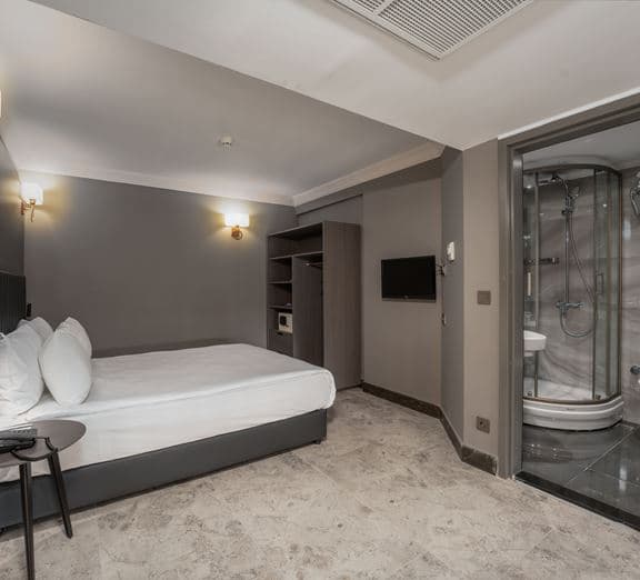FAMILY DOUBLEX ROOM LAND VIEW Camerele