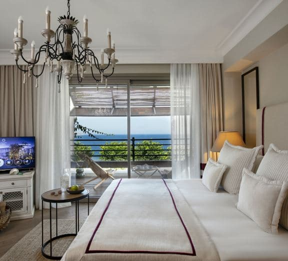 DELUXE BALCONY SEA VIEW ROOM Camerele