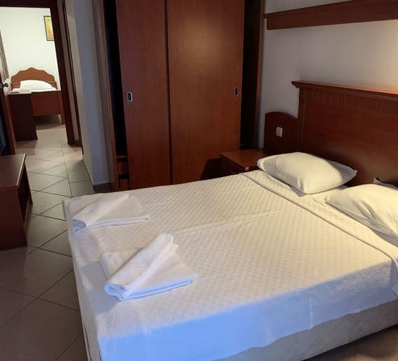 B BLOCK STANDARD ROOM Camerele