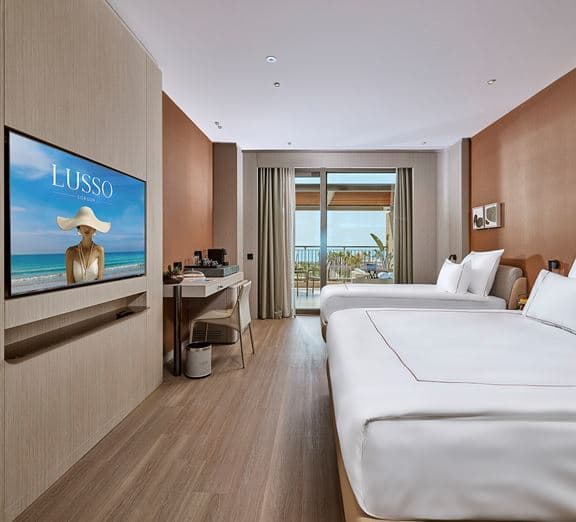 SUPERIOR SEA VIEW JACUZZI ROOM Camerele