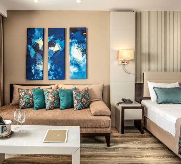 MAIN BUILDING DELUXE ROOM SEA VIEW Camerele