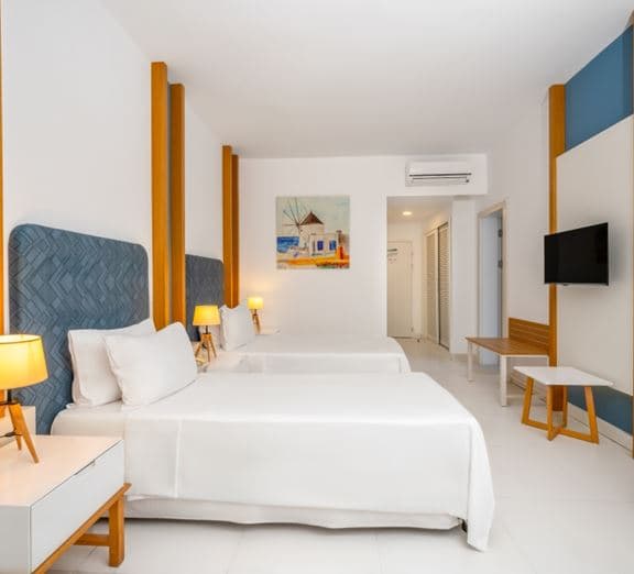 MAIN BUILDING STANDARD ROOM NO BALCONY Camerele