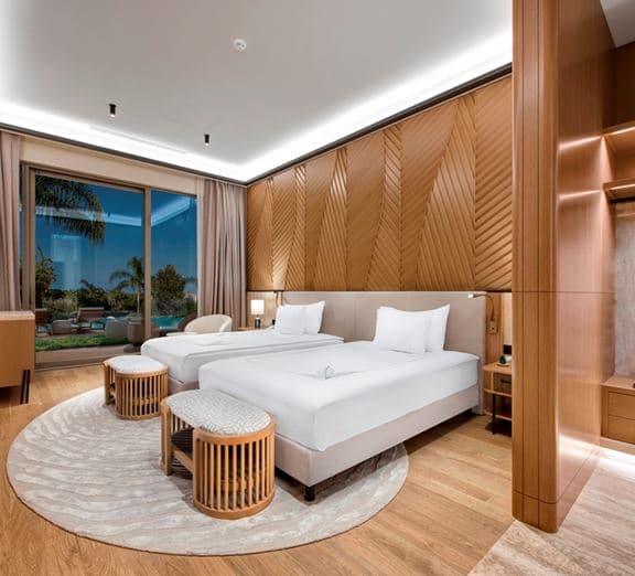 Amber Lagoon Villa Camerele
