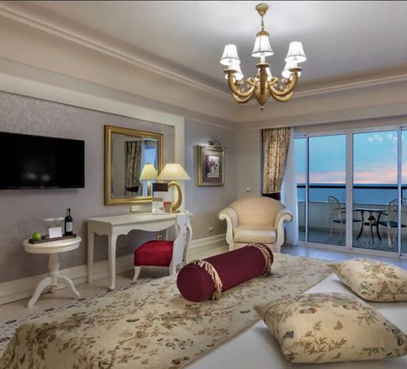 DELUXE ROOM SEA VIEW ( VENEZIA BUILDING ) Camerele