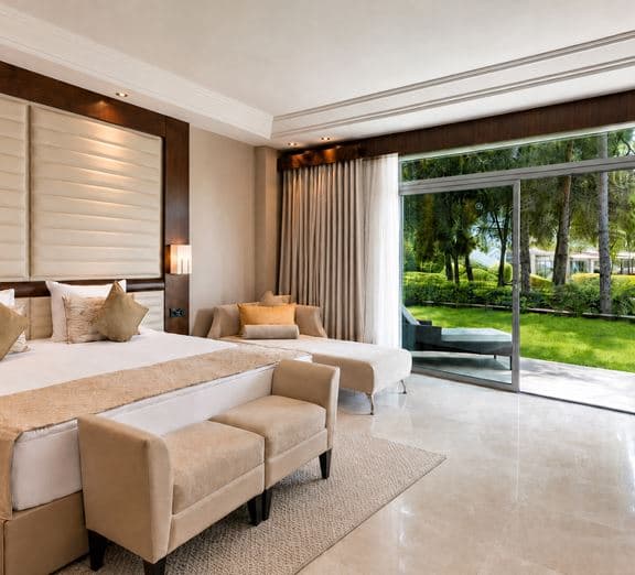 Superior Room Garden View Camerele