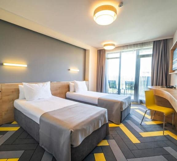 Twin Standard Room (Balcony) Camerele