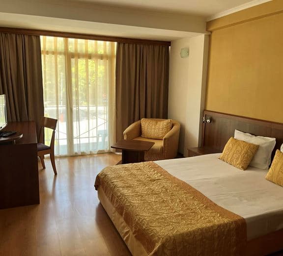 Twin Superior Room (Balcony) Camerele