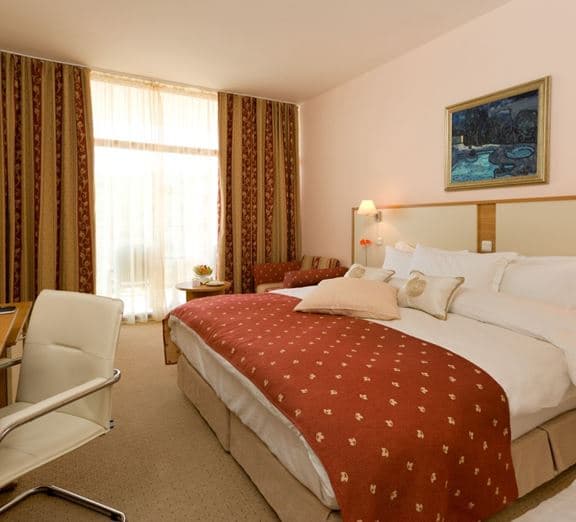 FAMILY CONNECTED ROOM Camerele