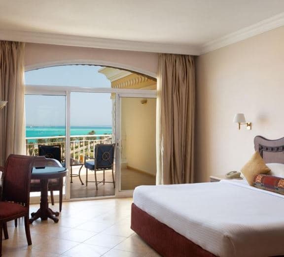 Superior Sea View Room Camerele